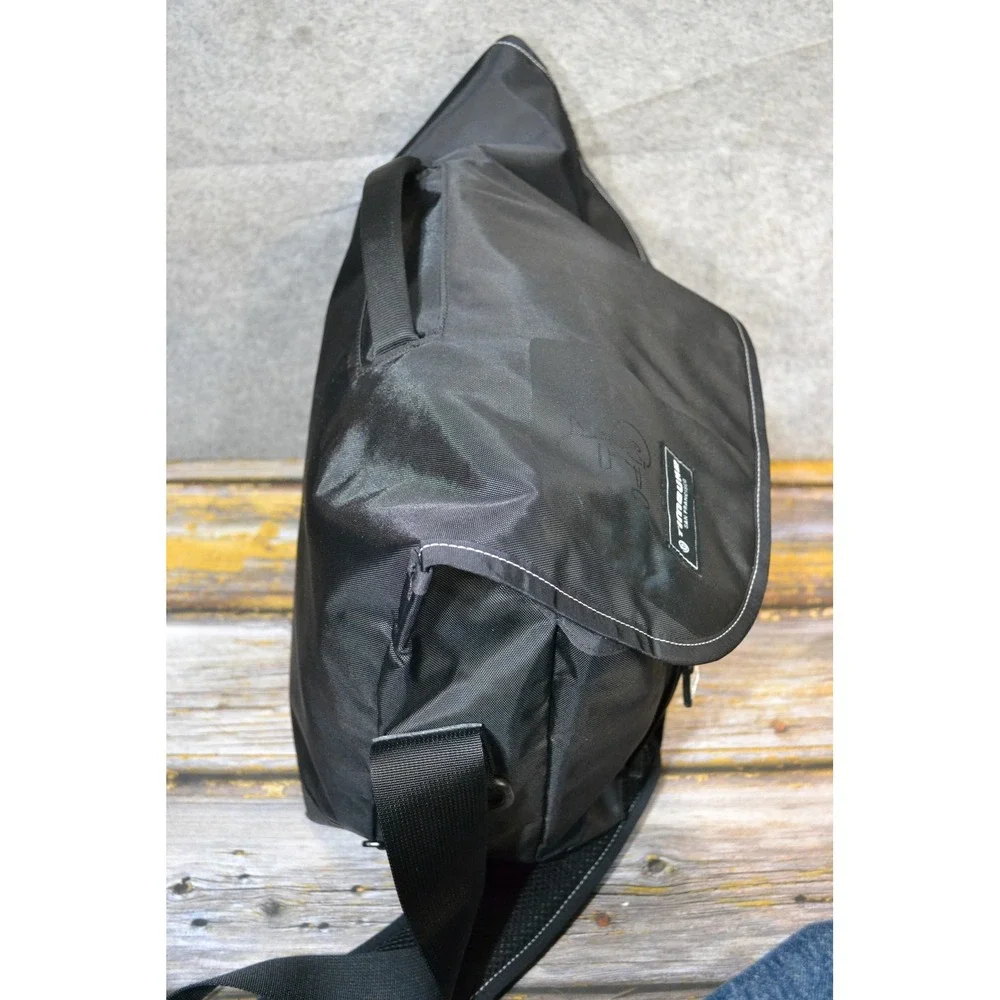 Timbuk2 brand model